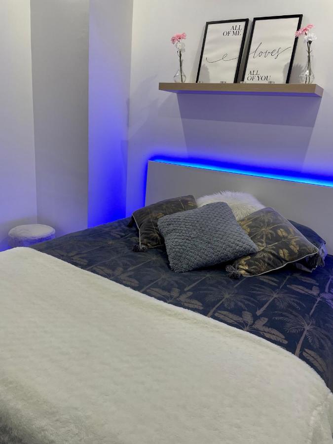 Апартаменти Cosyfull Rouen Centre Jacuzzi Екстер'єр фото